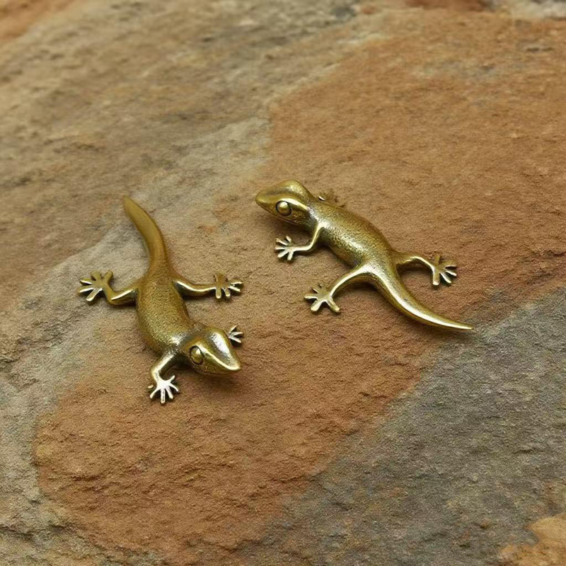 Patung Kadal Gecko Retro Perun - Office Desk Tech Accessories ulasan dan harga